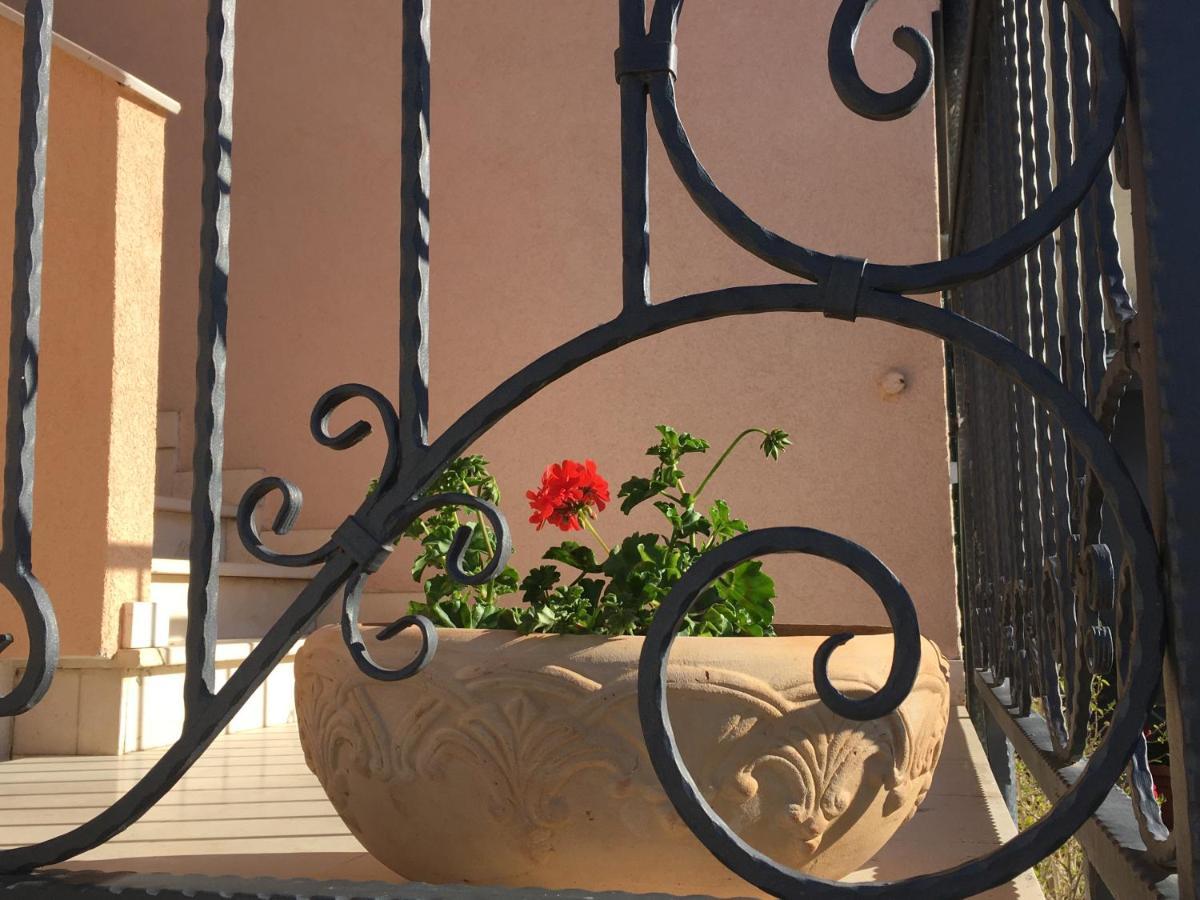Guest House Lorenta Vodice Esterno foto