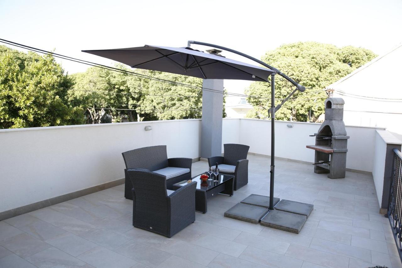 Guest House Lorenta Vodice Esterno foto
