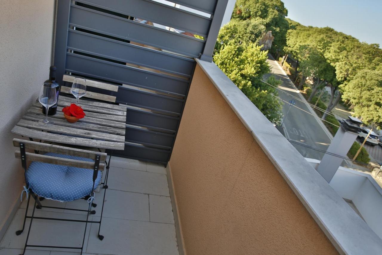 Guest House Lorenta Vodice Esterno foto